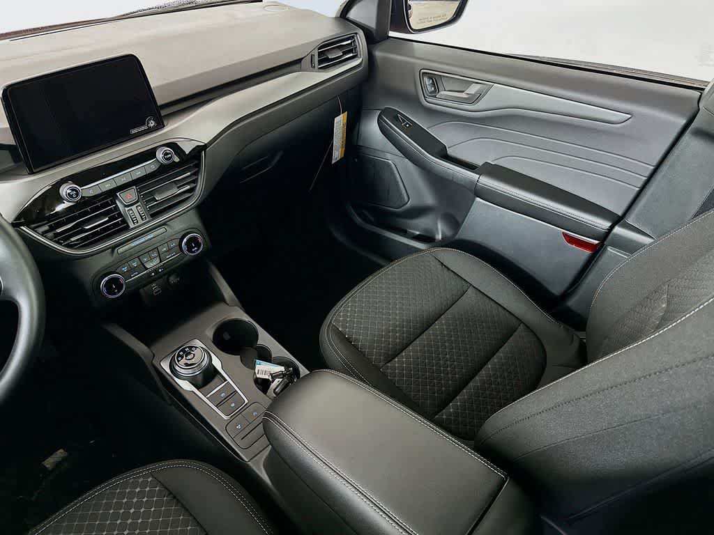 New 2026 Ford Escape Active FWD image 11