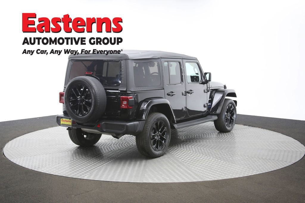 Used 2021 Jeep Wrangler Unlimited Sahara w/ Cold Weather Group image 41
