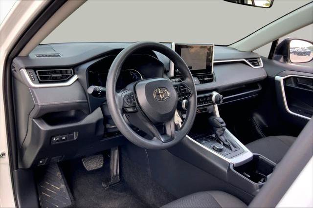 Certified 2025 Toyota RAV4 LE AWD/4WD image 17