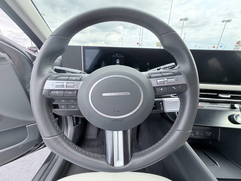 Used 2025 Hyundai Sonata SEL image 12