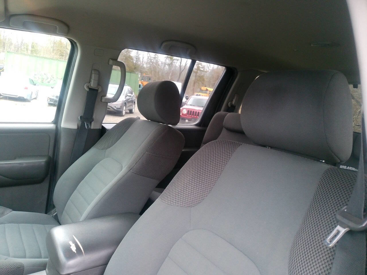 Used 2009 Nissan Pathfinder S image 40