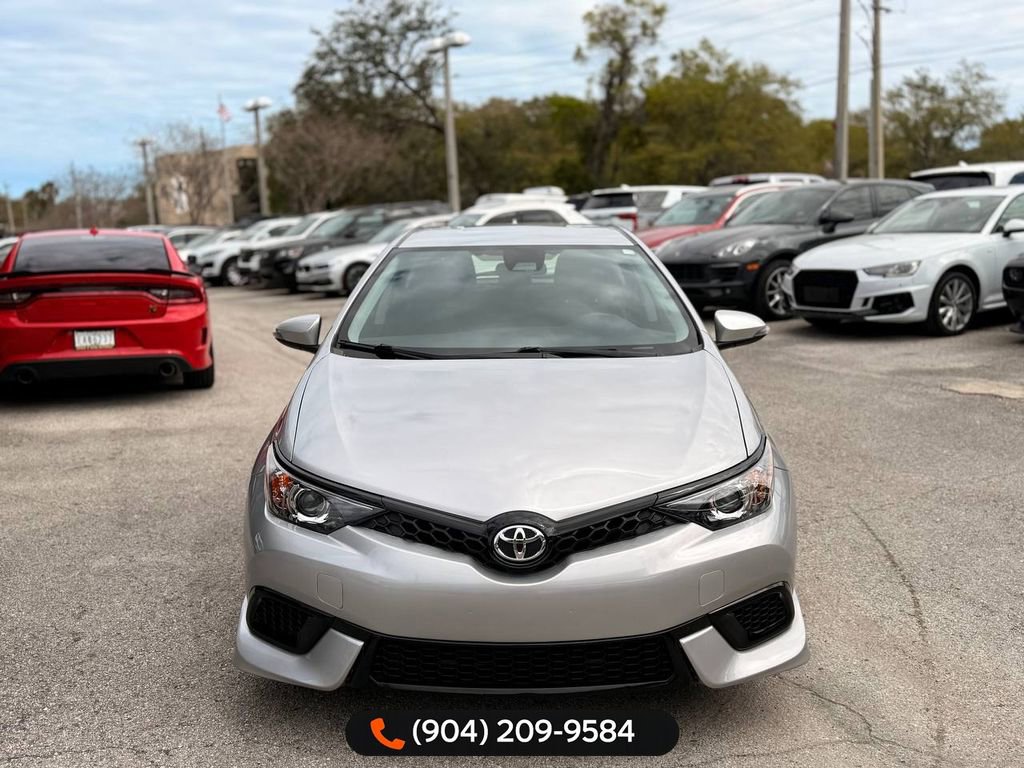 Used 2018 Toyota Corolla iM w/ Carpet Mat Package (TMS) image 12