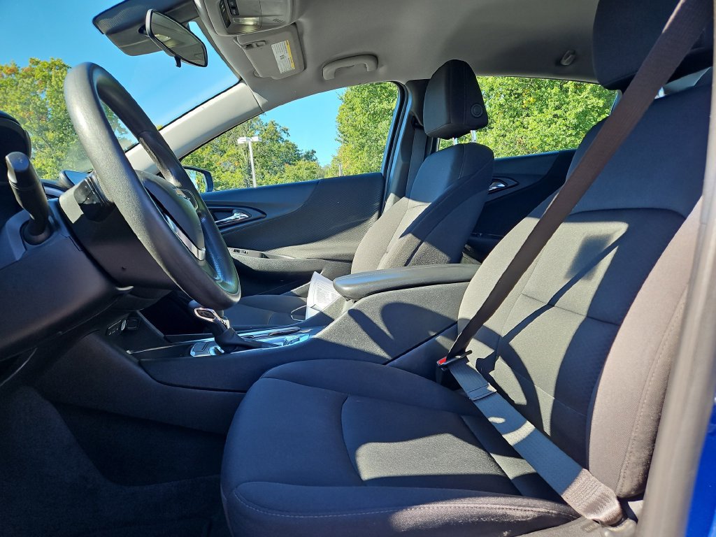 Used 2023 Chevrolet Malibu LT FWD image 20