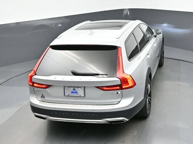 Used 2018 Volvo V90 T5 Cross Country w/ Plus Package AWD/4WD image 45