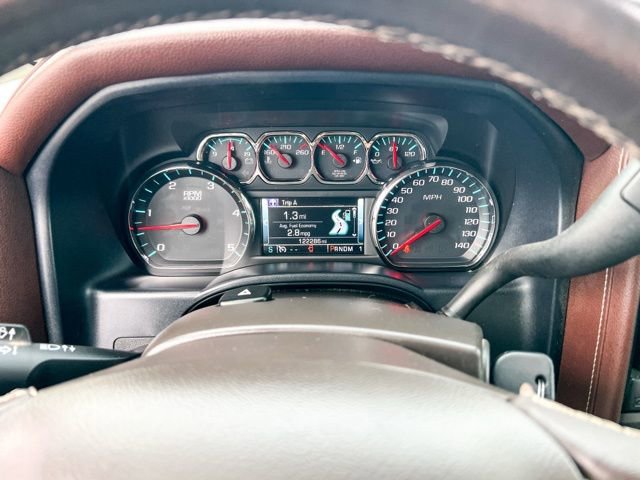 Used 2015 Chevrolet Silverado 2500 High Country w/ Duramax Plus Package image 17