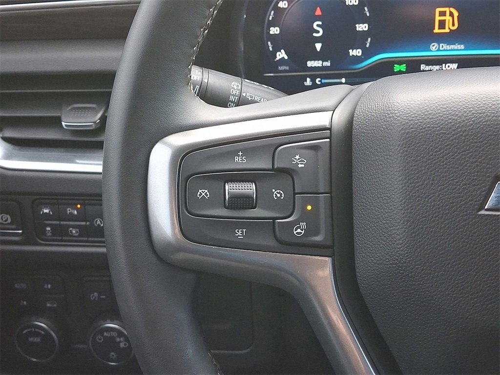 Used 2024 Chevrolet Tahoe LT w/ Luxury Package image 24