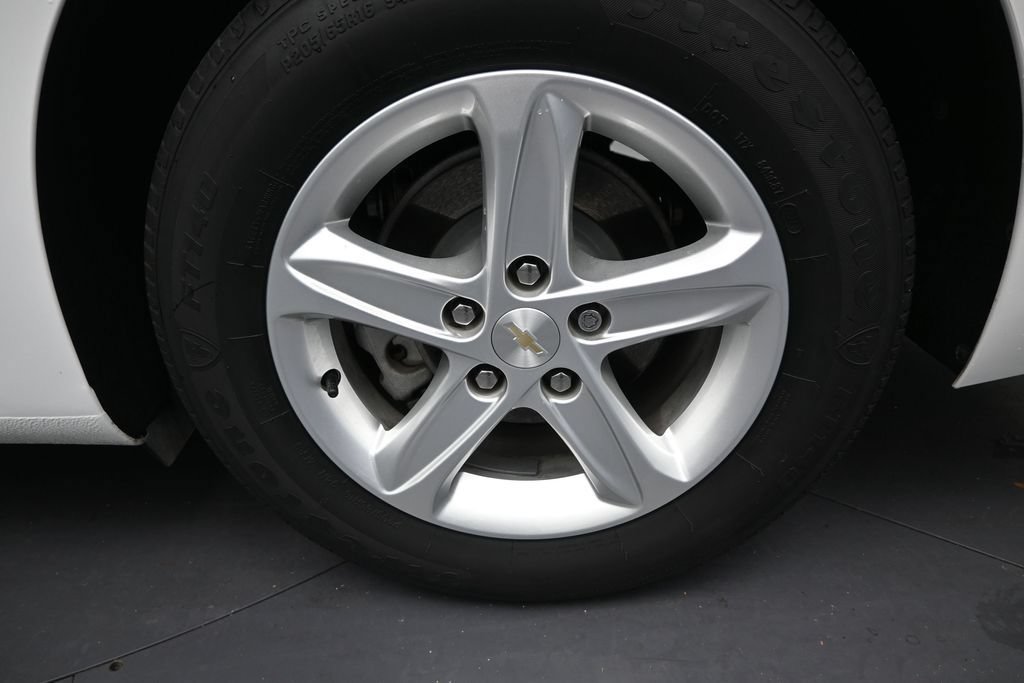 Used 2024 Chevrolet Malibu LS FWD image 10