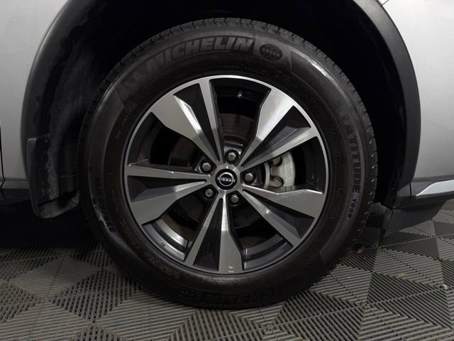 Used 2024 Nissan Murano SV image 12