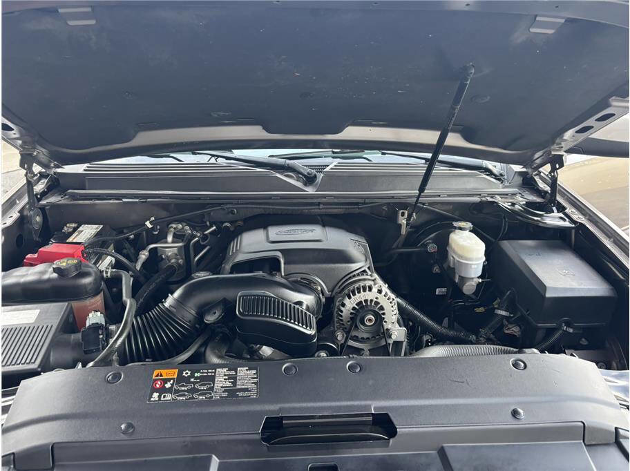 Used 2012 Chevrolet Tahoe LT image 21