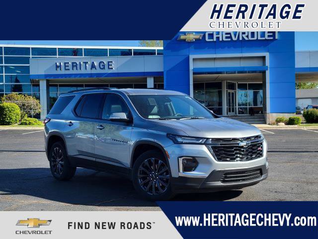 Used 2023 Chevrolet Traverse RS AWD/4WD image 1