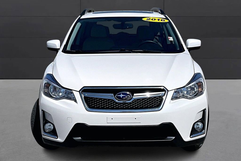 Used 2016 Subaru Crosstrek 2.0i Premium w/ Moonroof Package image 3