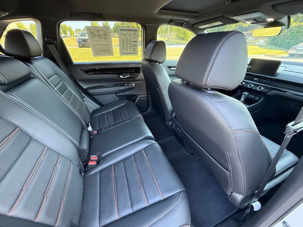 Used 2025 Honda CR-V Sport Touring image 40