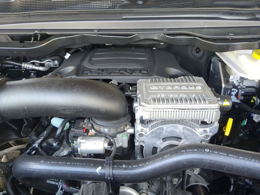 New 2026 RAM 1500 Big Horn AWD/4WD image 10
