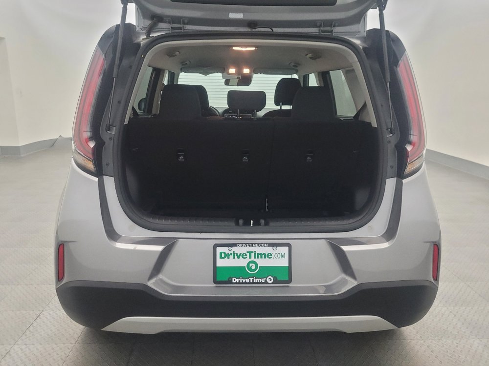 Used 2025 Kia Soul LX w/ LX Technology Package image 29