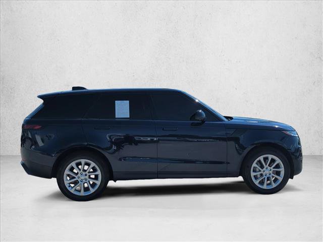 Used 2023 Land Rover Range Rover Sport SE AWD/4WD image 4