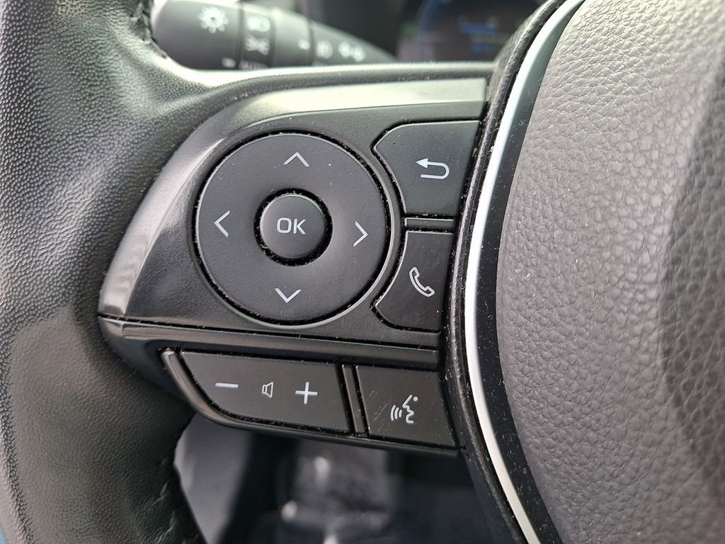 Used 2024 Toyota RAV4 Limited w/ Advanced Technology Package image 22