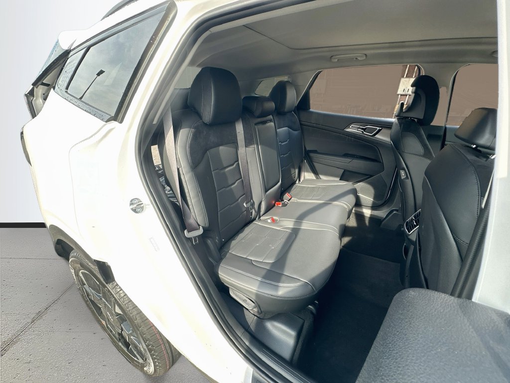 New 2027 Kia Sportage SX FWD image 28