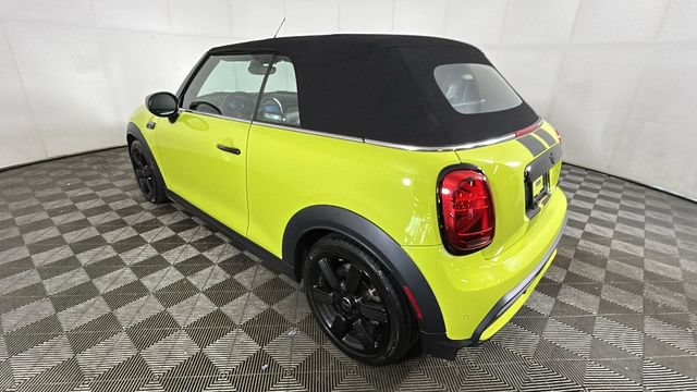 Used 2024 MINI Cooper S w/ Signature Upholstery Package FWD video 4