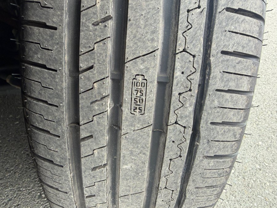 Used 2025 Nissan Leaf S FWD image 49