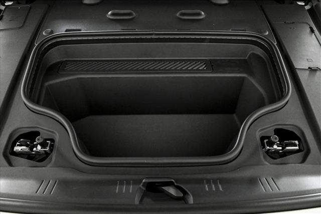 New 2025 Audi A6 e-tron Premium Plus image 13