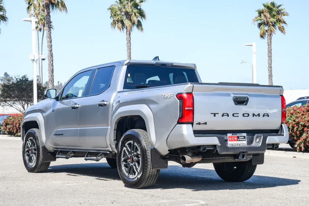 Used 2025 Toyota Tacoma TRD Sport AWD/4WD image 7