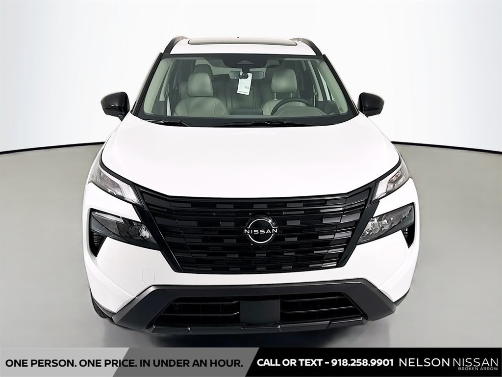 New 2026 Nissan Rogue Dark Armor FWD image 2