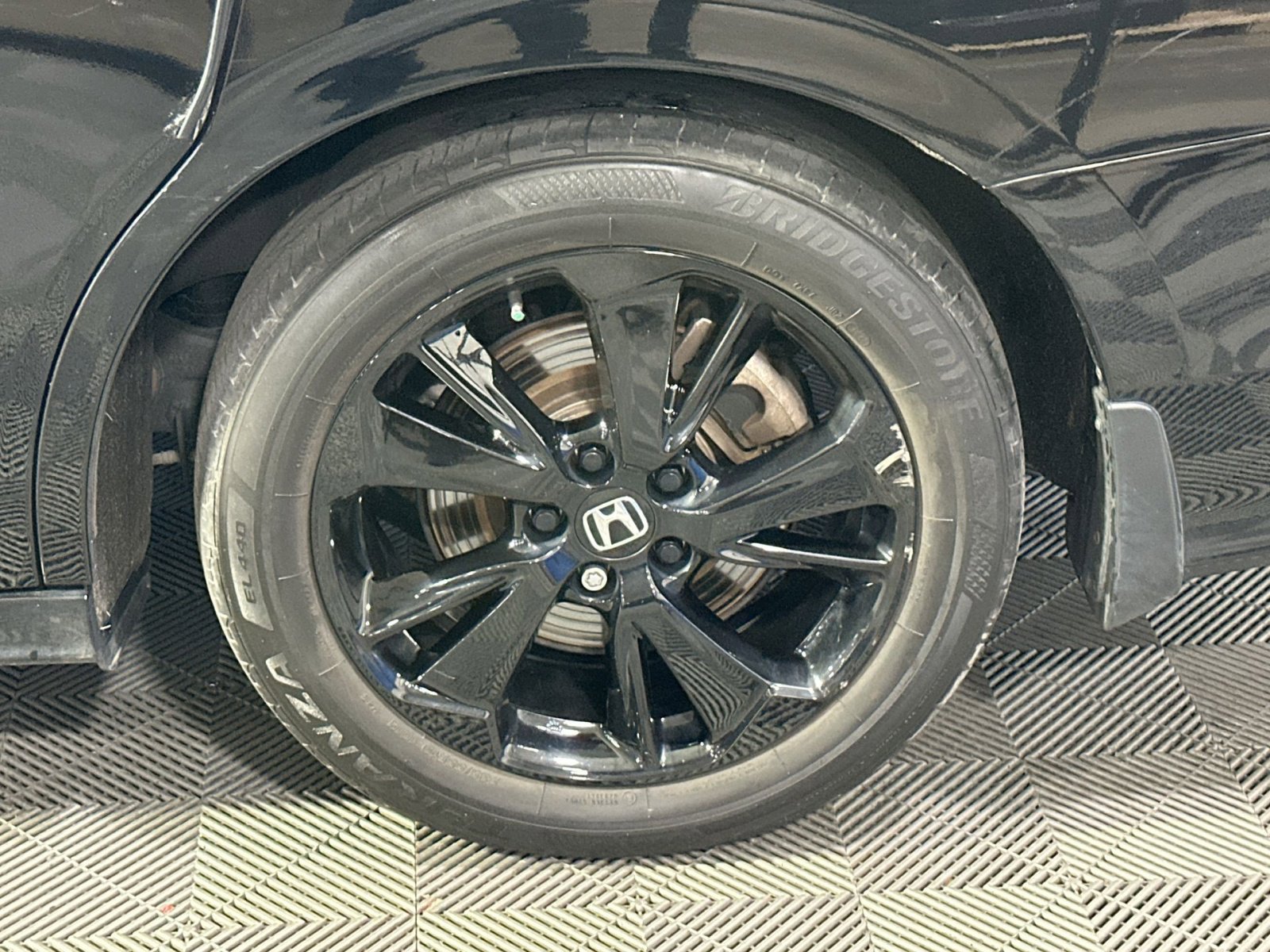 Used 2023 Honda Odyssey Sport image 12