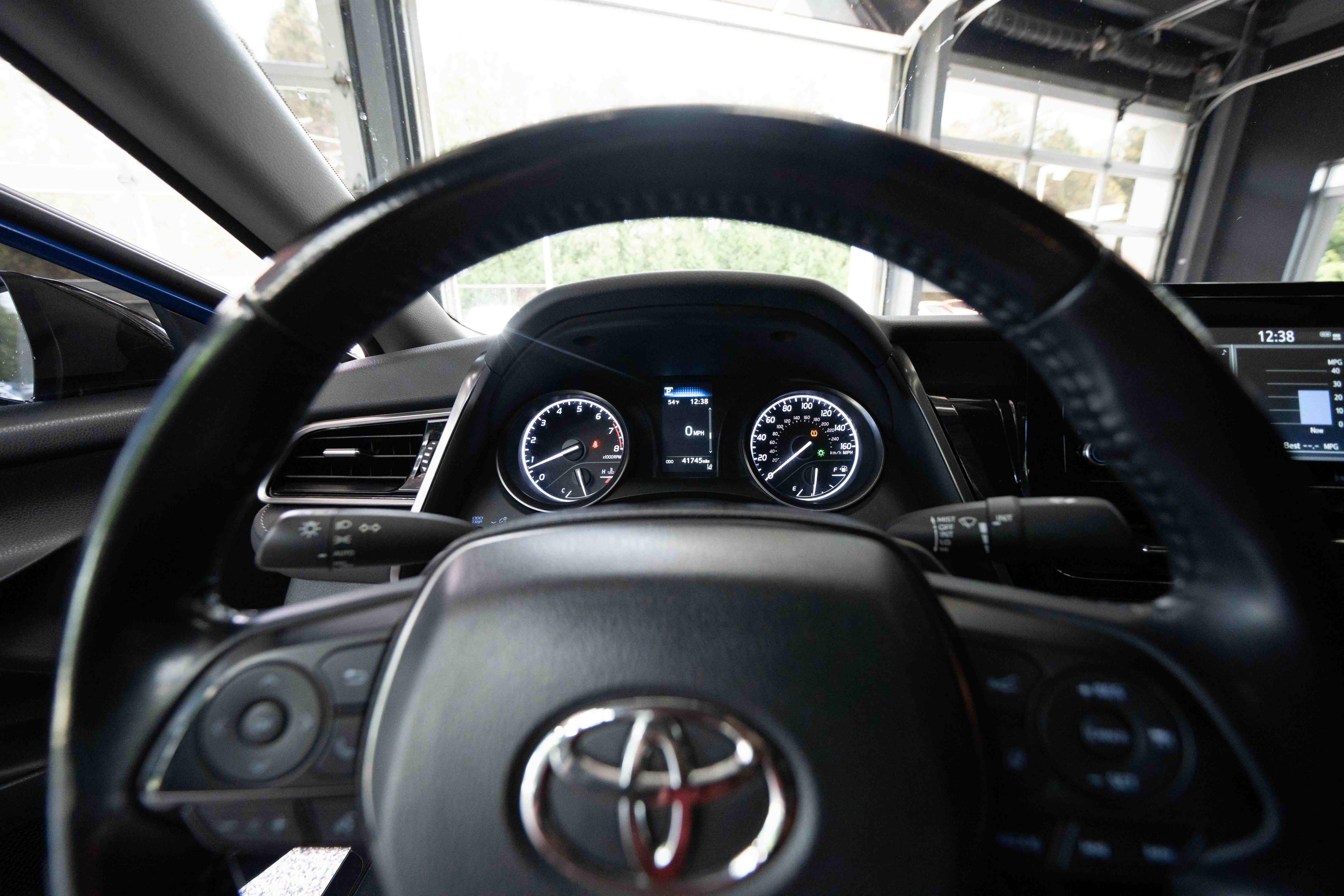 Used 2024 Toyota Camry SE FWD image 15