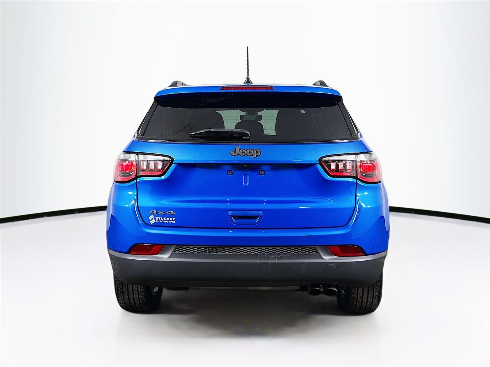 Used 2021 Jeep Compass Latitude AWD/4WD image 6