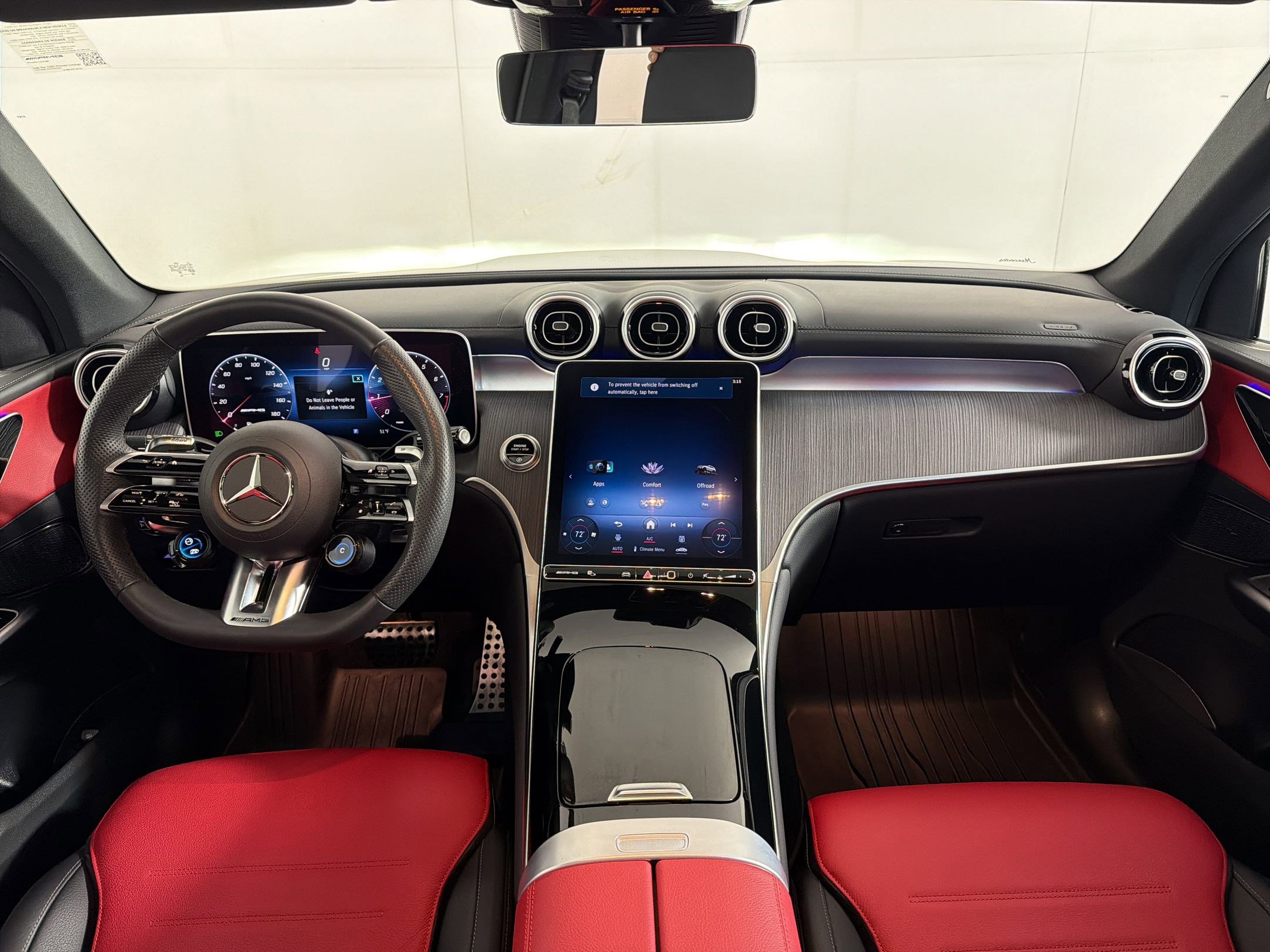 Certified 2024 Mercedes-Benz GLC 43 AMG 4MATIC image 17