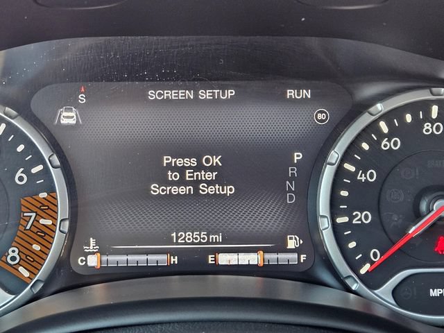 Used 2023 Jeep Renegade Altitude w/ Sun/Sound Group AWD/4WD image 28