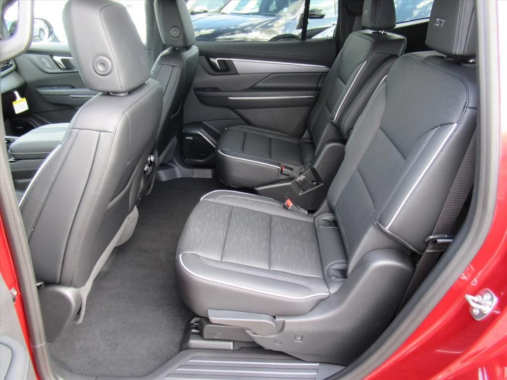 New 2026 Buick Enclave Sport Touring w/ Power Package FWD image 33