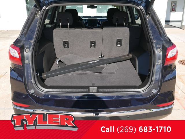 Used 2020 Chevrolet Equinox LT w/ Driver Convenience Package FWD image 17