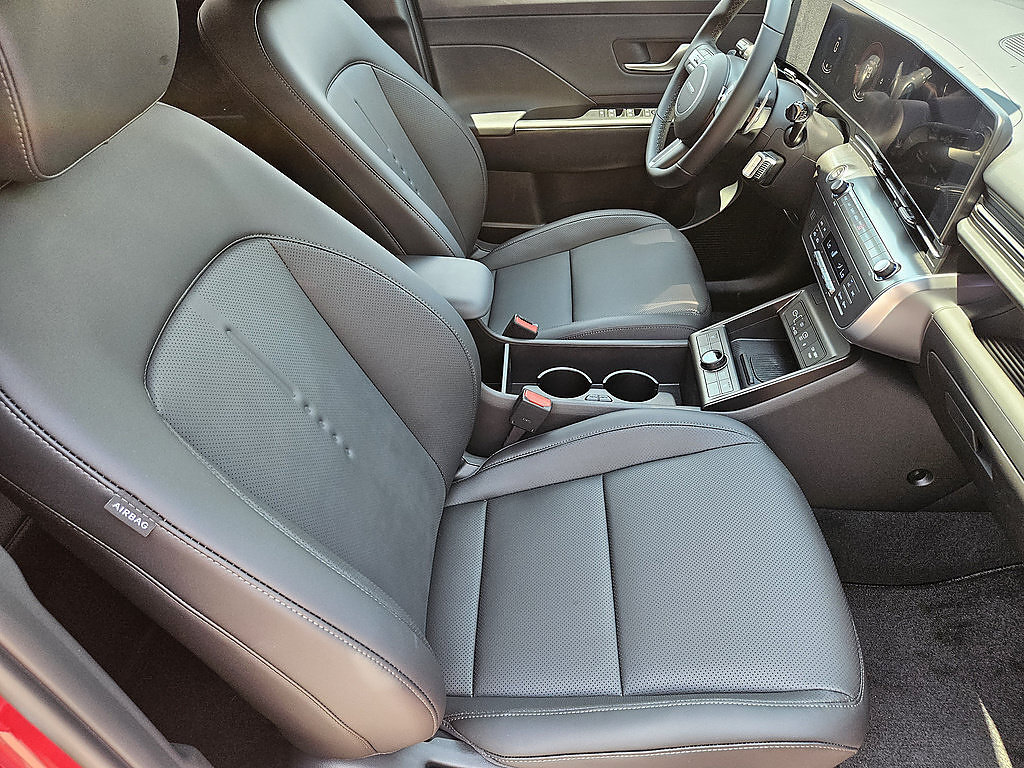 New 2026 Hyundai Kona SEL Premium FWD image 14