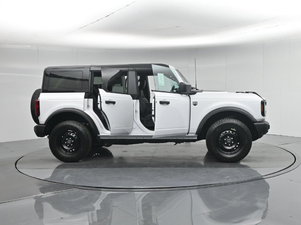 New 2026 Ford Bronco Big Bend AWD/4WD image 4