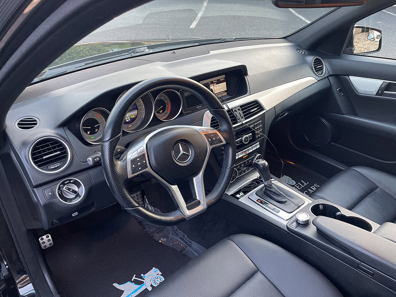 Used 2014 Mercedes-Benz C 300 4MATIC Sedan image 32