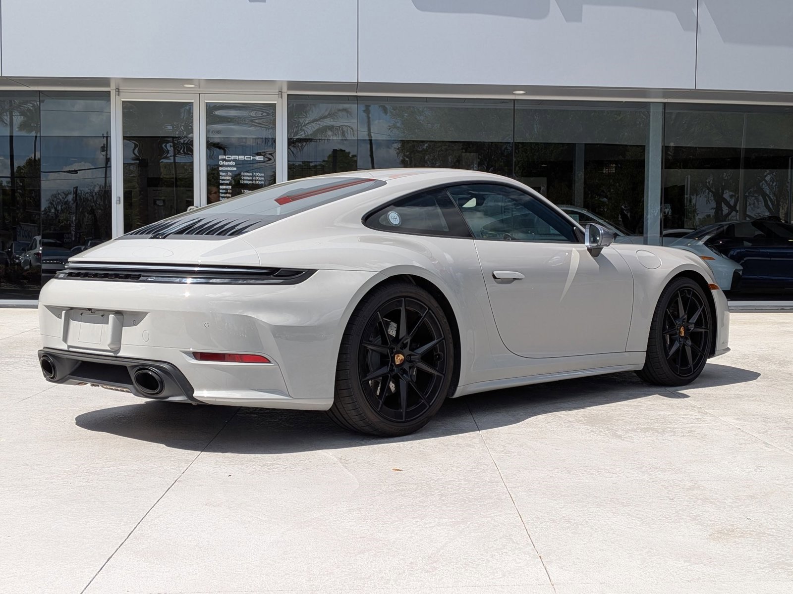 Used 2026 Porsche 911 Carrera T image 9