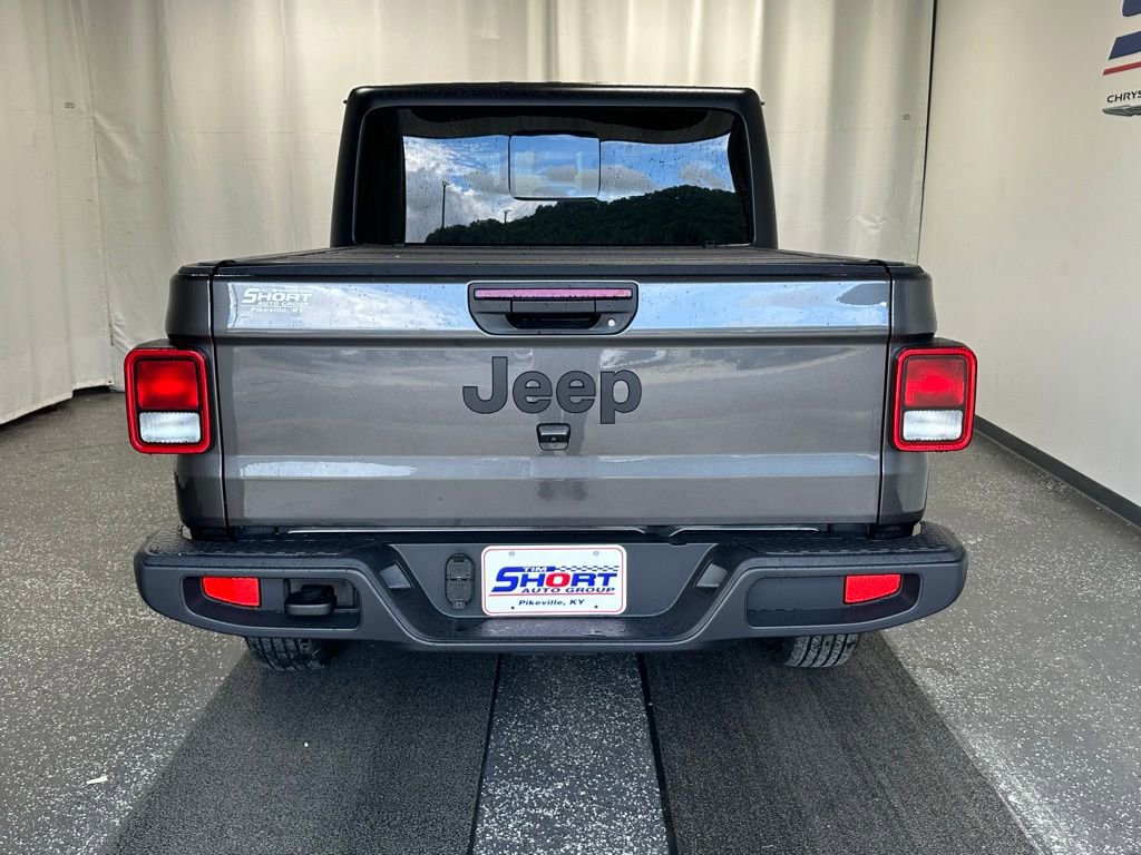 New 2025 Jeep Gladiator Sport AWD/4WD image 6