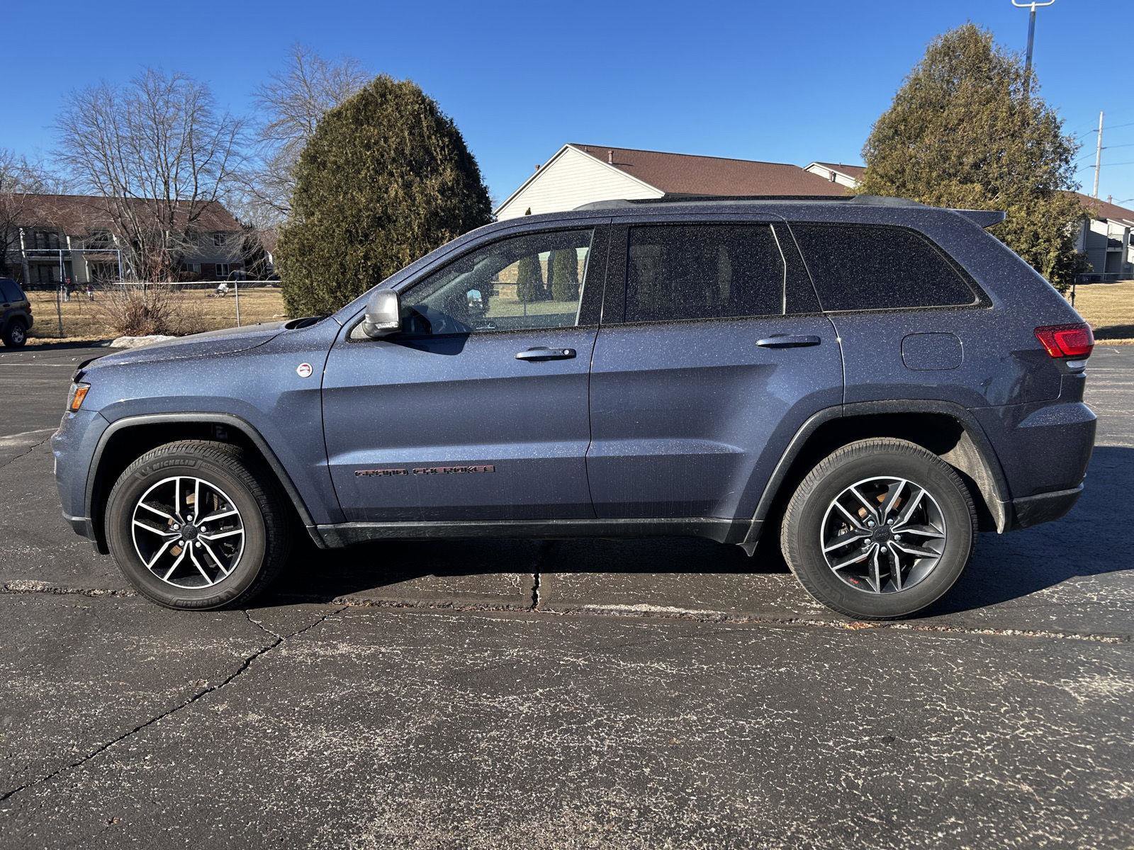 Used 2019 Jeep Grand Cherokee Trailhawk w/ Trailhawk Luxury Group image 8