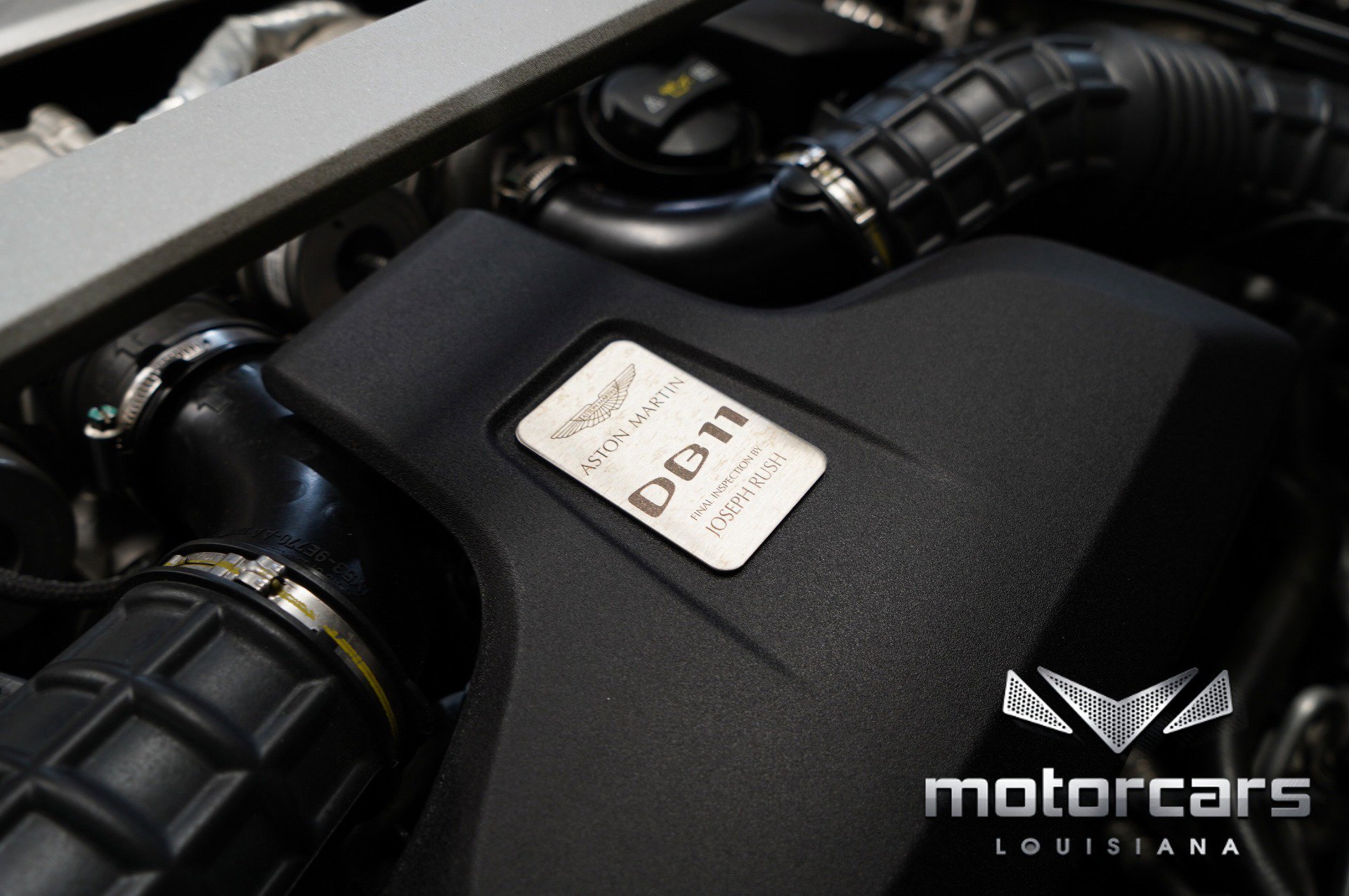 Used 2018 Aston Martin DB11 Coupe image 29