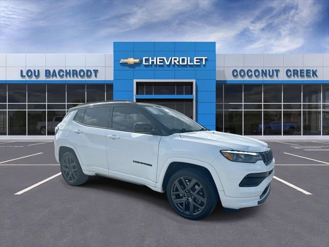 Used 2025 Jeep Compass Limited w/ High Altitude Package AWD/4WD image 2