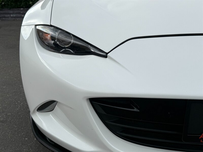 Used 2018 MAZDA MX-5 Miata Grand Touring RWD image 4