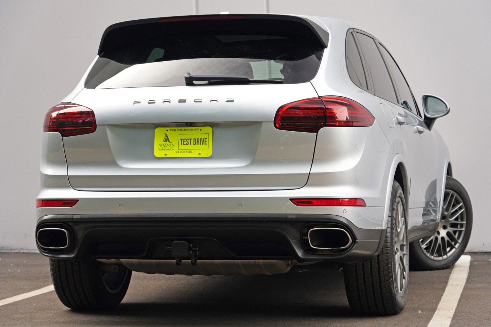 Used 2018 Porsche Cayenne Platinum Edition AWD/4WD image 4
