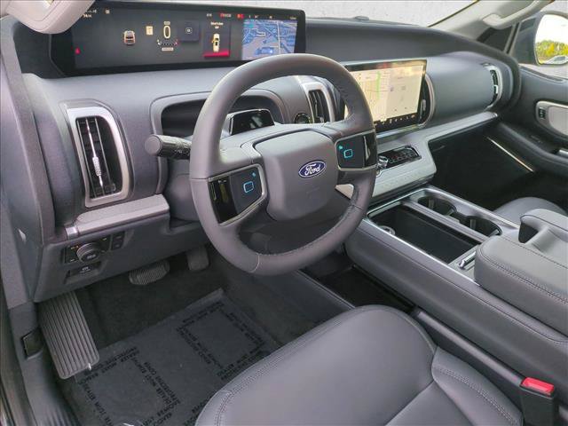 New 2027 Ford Expedition Active AWD/4WD image 3