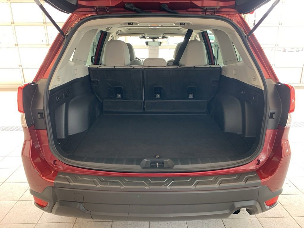 Certified 2023 Subaru Forester Premium image 17