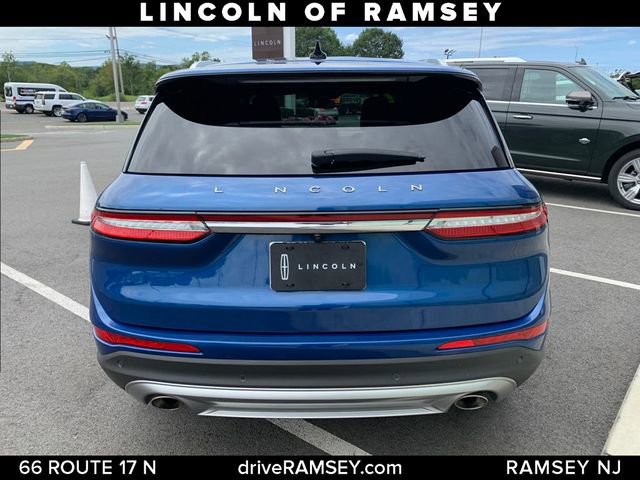 Used 2021 Lincoln Corsair AWD w/ Equipment Group 101A image 4