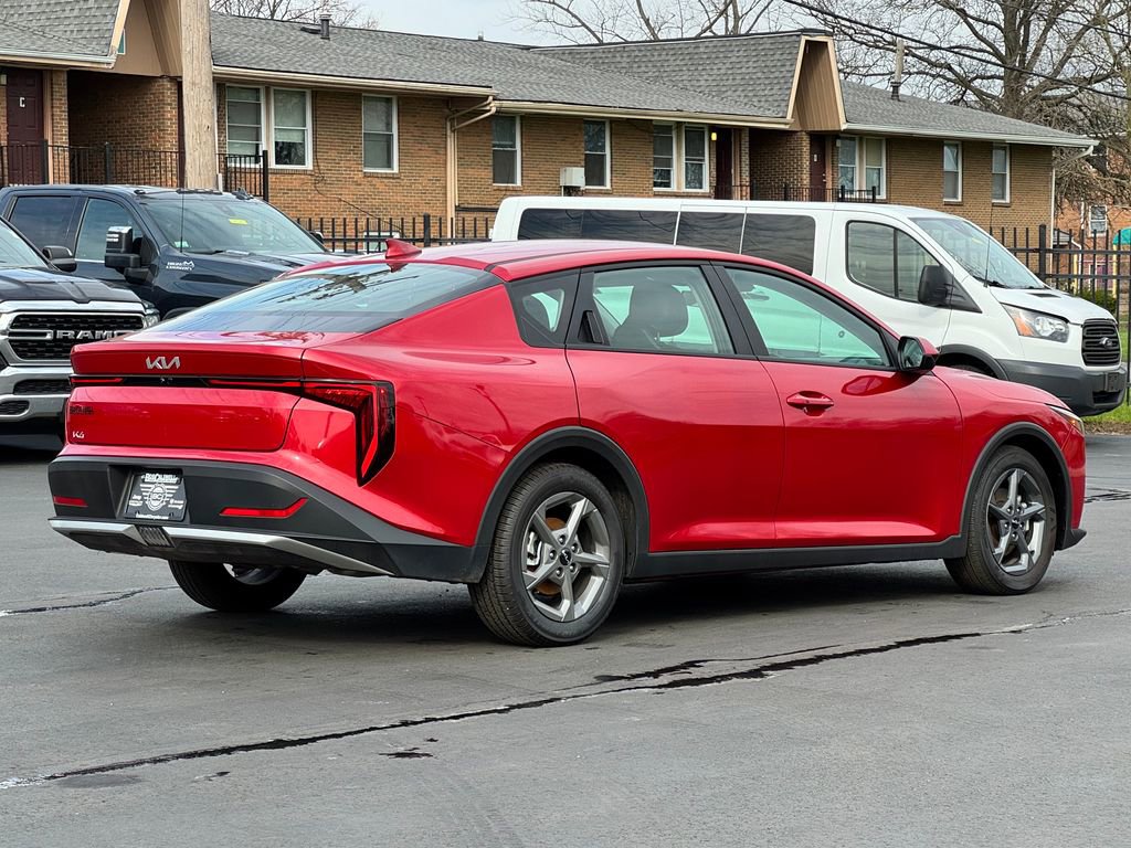 Used 2025 Kia K4 LXS image 7