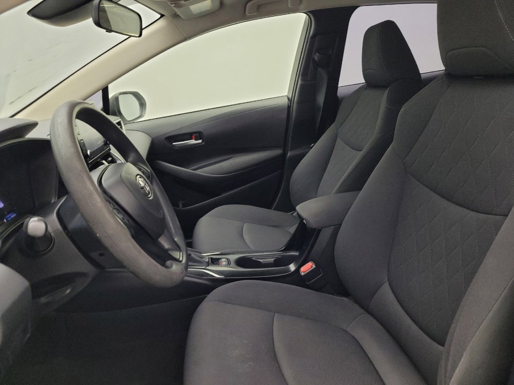 Used 2021 Toyota Corolla LE image 17