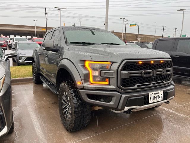 Used 2019 Ford F150 Raptor w/ Equipment Group 802A Luxury AWD/4WD image 2