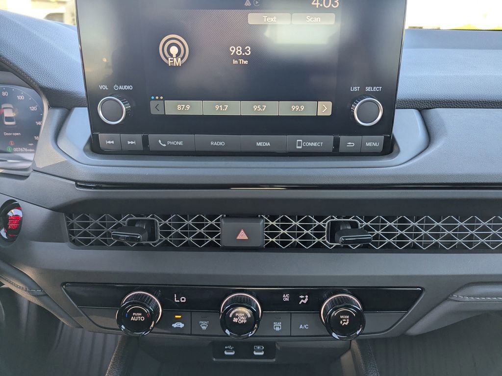 Used 2025 Honda Accord LX image 18